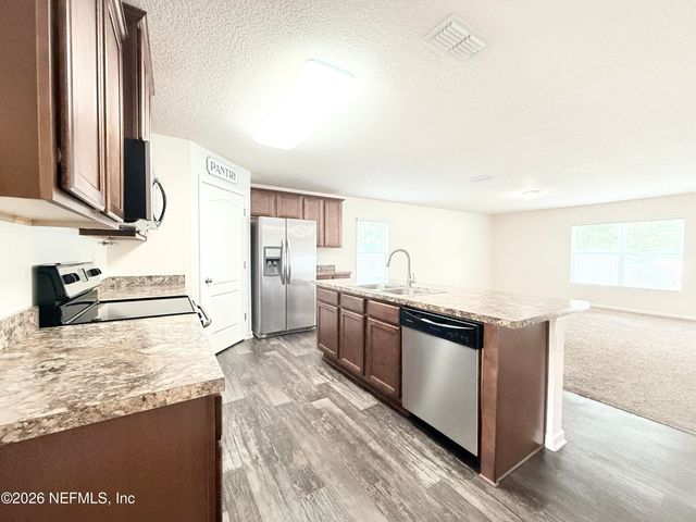12306 CROSSFIELD Drive, Jacksonville, FL 32219
