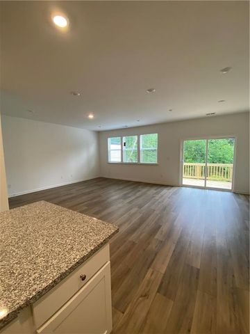 2532 States Avenue, Doraville, GA 30360