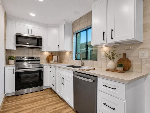 3501 N 64th Street Unit 18, Scottsdale, AZ 85251