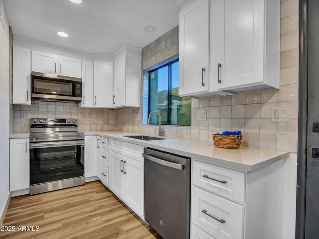 3501 N 64th Street Unit 18, Scottsdale, AZ 85251