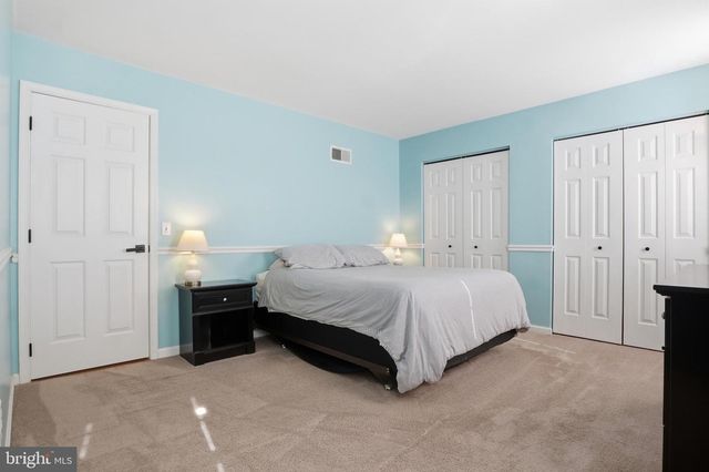 2280 NORTH POINT, York, PA 17406