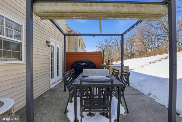 2280 NORTH POINT, York, PA 17406