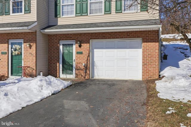 2280 NORTH POINT, York, PA 17406