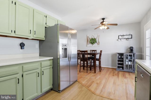 2280 NORTH POINT, York, PA 17406