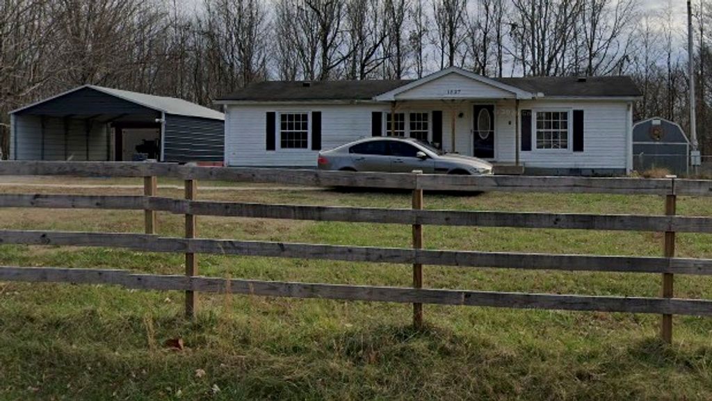 1527 Cheatham Dam Rd, Ashland City, TN 37015