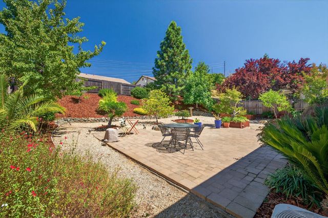2206 Appaloosa Ct, Folsom, CA 95630