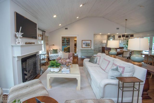 1105 Cardinal Road, Jonesboro, AR 72401