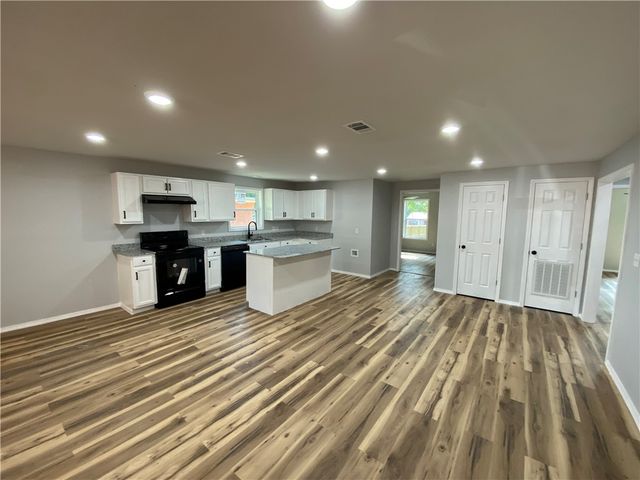 21 S Elizabeth Street, Dover, AR 72837