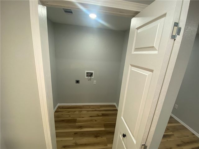 21 S Elizabeth Street, Dover, AR 72837