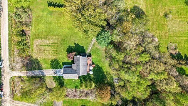 6527 Genaw Road, Clay Twp, MI 48001