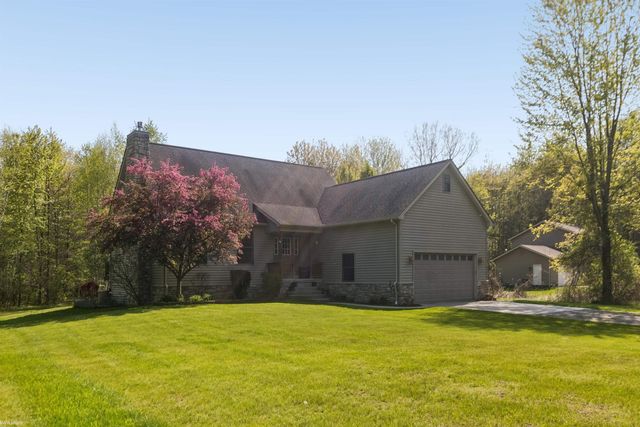 6527 Genaw Road, Clay Twp, MI 48001