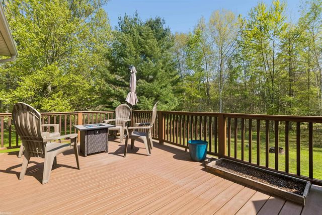 6527 Genaw Road, Clay Twp, MI 48001