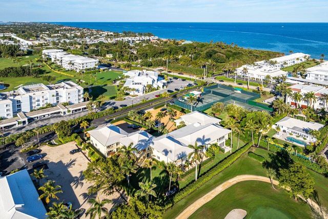 200 Little Club Road 10, Gulfstream, FL 33483