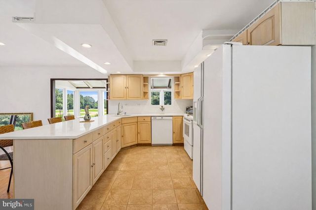 4 CUOMO COURT, Millstone Township, NJ 08535