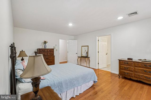 4 CUOMO COURT, Millstone Township, NJ 08535