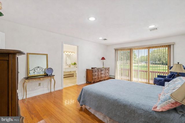 4 CUOMO COURT, Millstone Township, NJ 08535