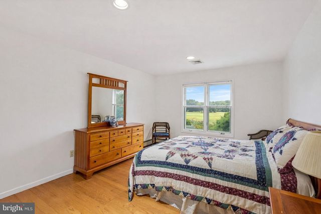 4 CUOMO COURT, Millstone Township, NJ 08535