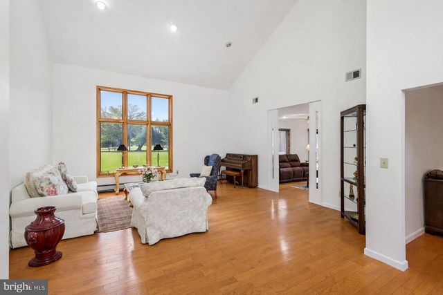 4 CUOMO COURT, Millstone Township, NJ 08535