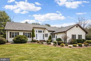 4 CUOMO COURT, Millstone Township, NJ 08535