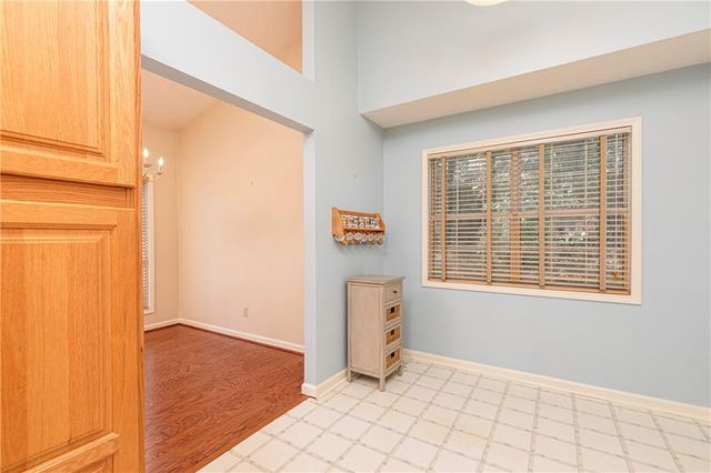 5021 River Rock Way, Woodstock, GA 30188