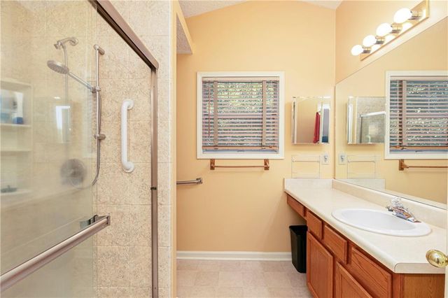5021 River Rock Way, Woodstock, GA 30188