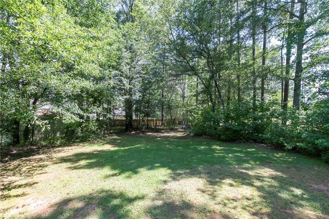5021 River Rock Way, Woodstock, GA 30188
