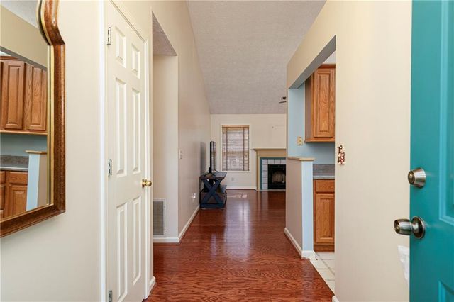 5021 River Rock Way, Woodstock, GA 30188