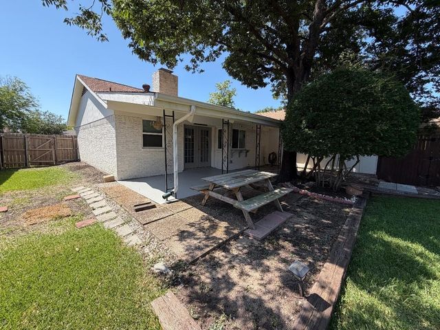 3109 Manchester Drive, Mesquite, TX 75150