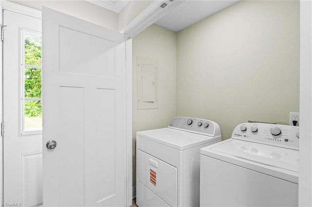 4609 Stanley Court, Winston-salem, NC 27101