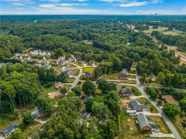 4609 Stanley Court, Winston-salem, NC 27101