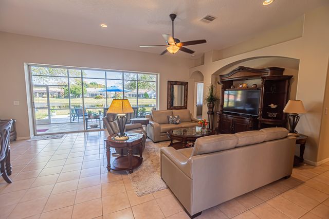 1534 SW Mockingbird Circle, Port St. Lucie, Port St Lucie, FL 34986