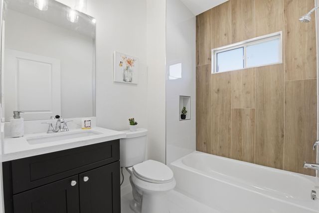 7958 Henson Street A/B, Houston, TX 77028