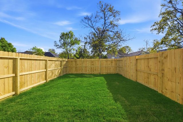 7958 Henson Street A/B, Houston, TX 77028