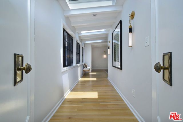 5005 Los Feliz, Los Angeles, CA 90027
