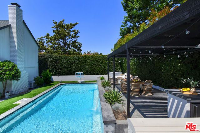 5005 Los Feliz, Los Angeles, CA 90027