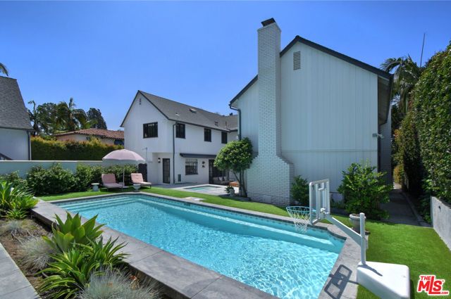 5005 Los Feliz, Los Angeles, CA 90027