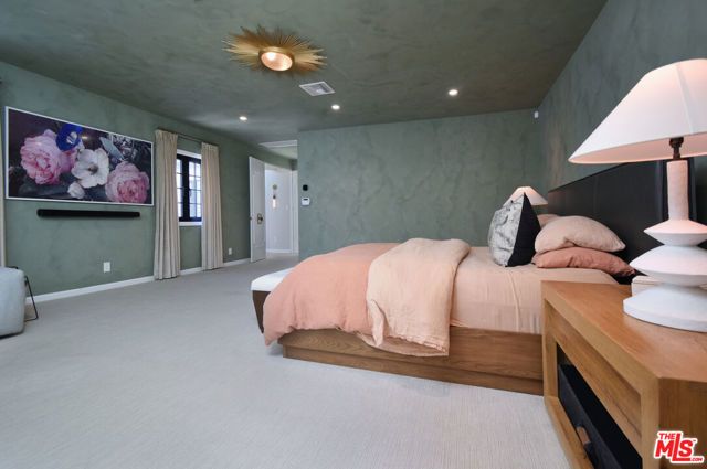 5005 Los Feliz, Los Angeles, CA 90027