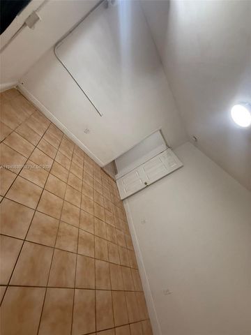 14800 NW 2nd Ave C, Miami, FL 33168