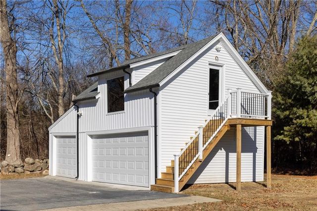 311 Hope Road, Cranston, RI 02921