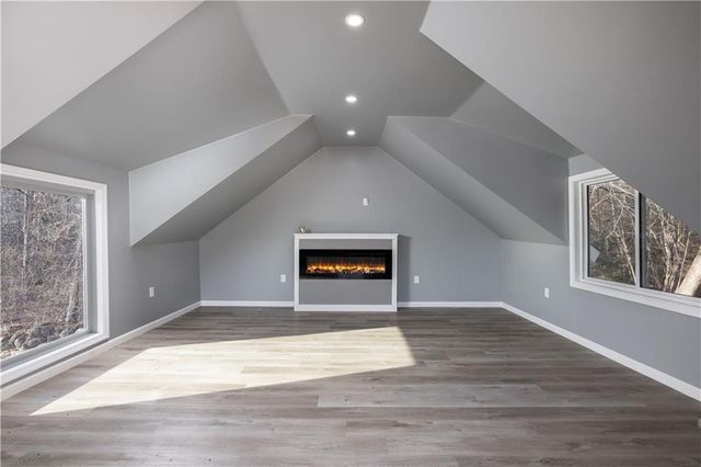 311 Hope Road, Cranston, RI 02921