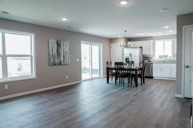 1429 192nd Avenue, East Bethel, MN 55011