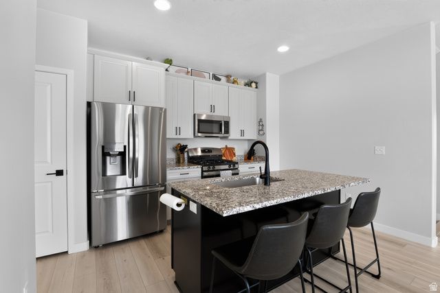15059 S REINS WAY, Bluffdale, UT 84065