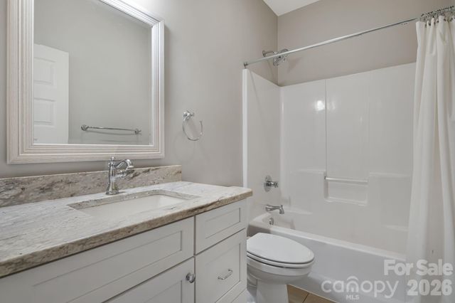 5 Magnolia Farms Drive, Asheville, NC 28806