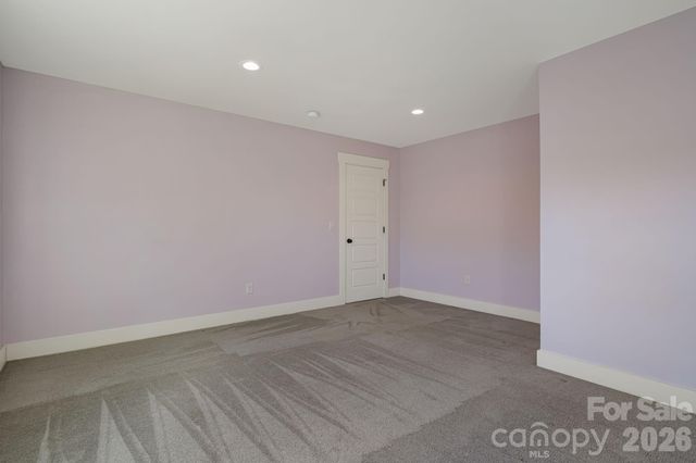 5 Magnolia Farms Drive, Asheville, NC 28806