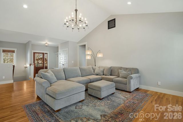 5 Magnolia Farms Drive, Asheville, NC 28806