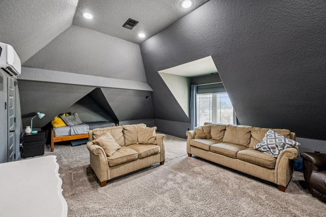 2259 Deer Run RDG, New Braunfels, TX 78132