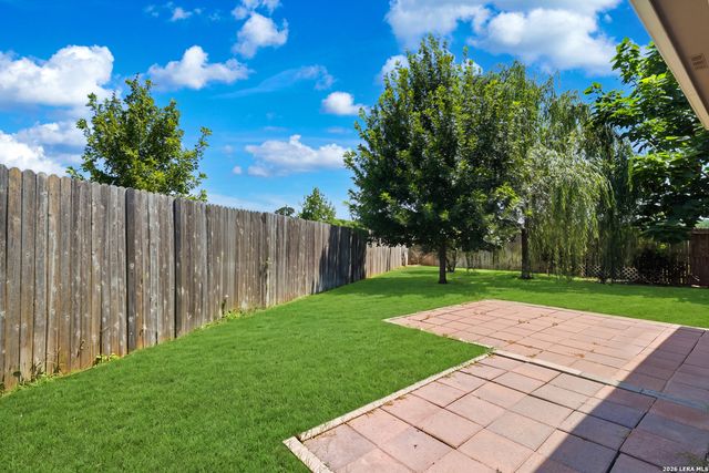 493 Auburn Park, Selma, TX 78154