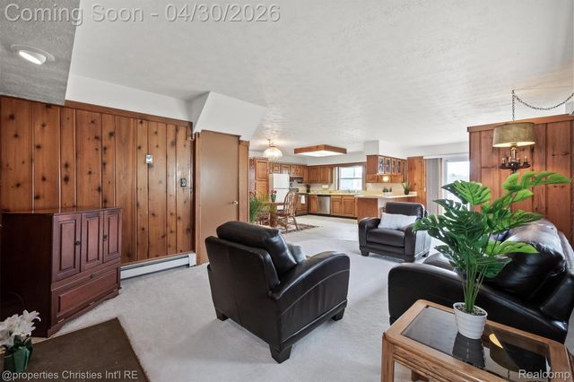 11417 N Shore Drive, Green Oak Township, MI 48189
