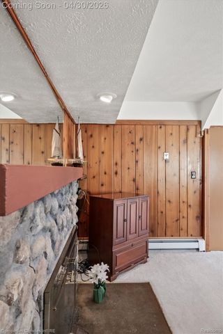 11417 N Shore Drive, Green Oak Township, MI 48189