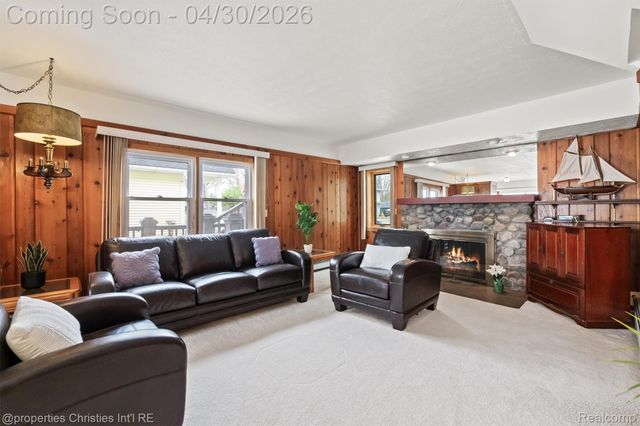 11417 N Shore Drive, Green Oak Township, MI 48189